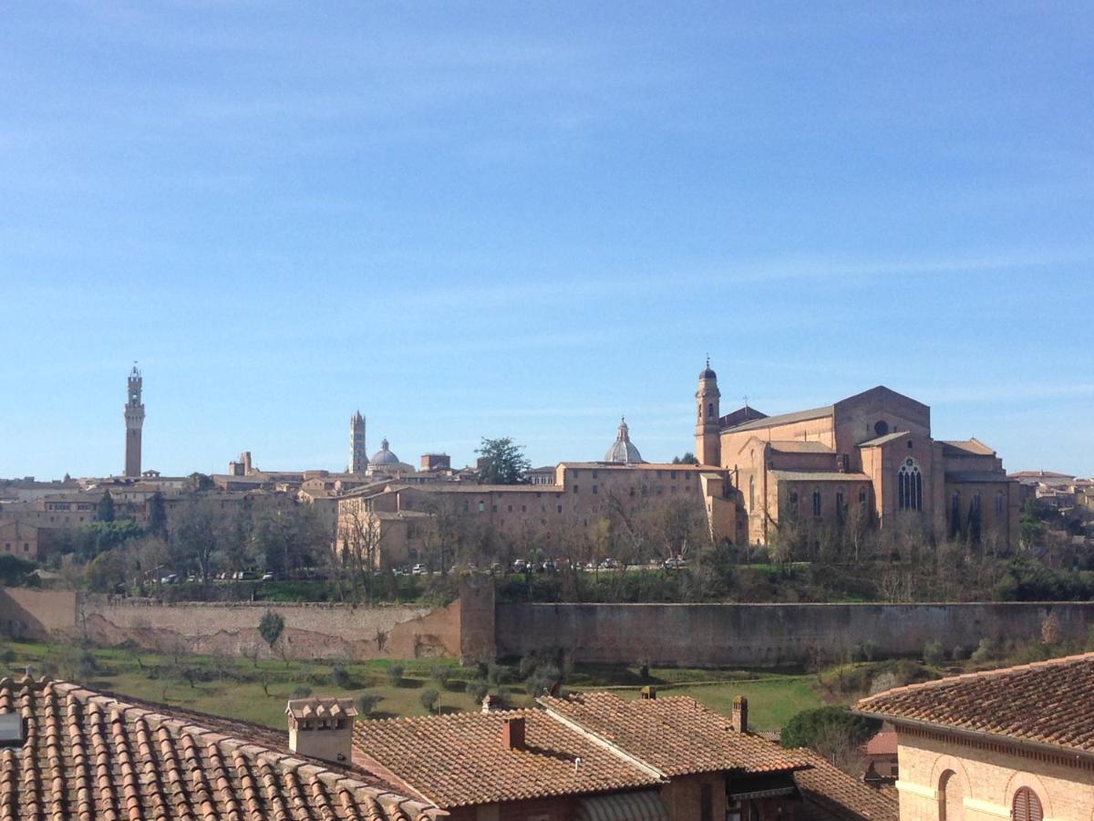Affaccio Su Siena,Vicino Al Centro, Con Garage Apartment Bagian luar foto