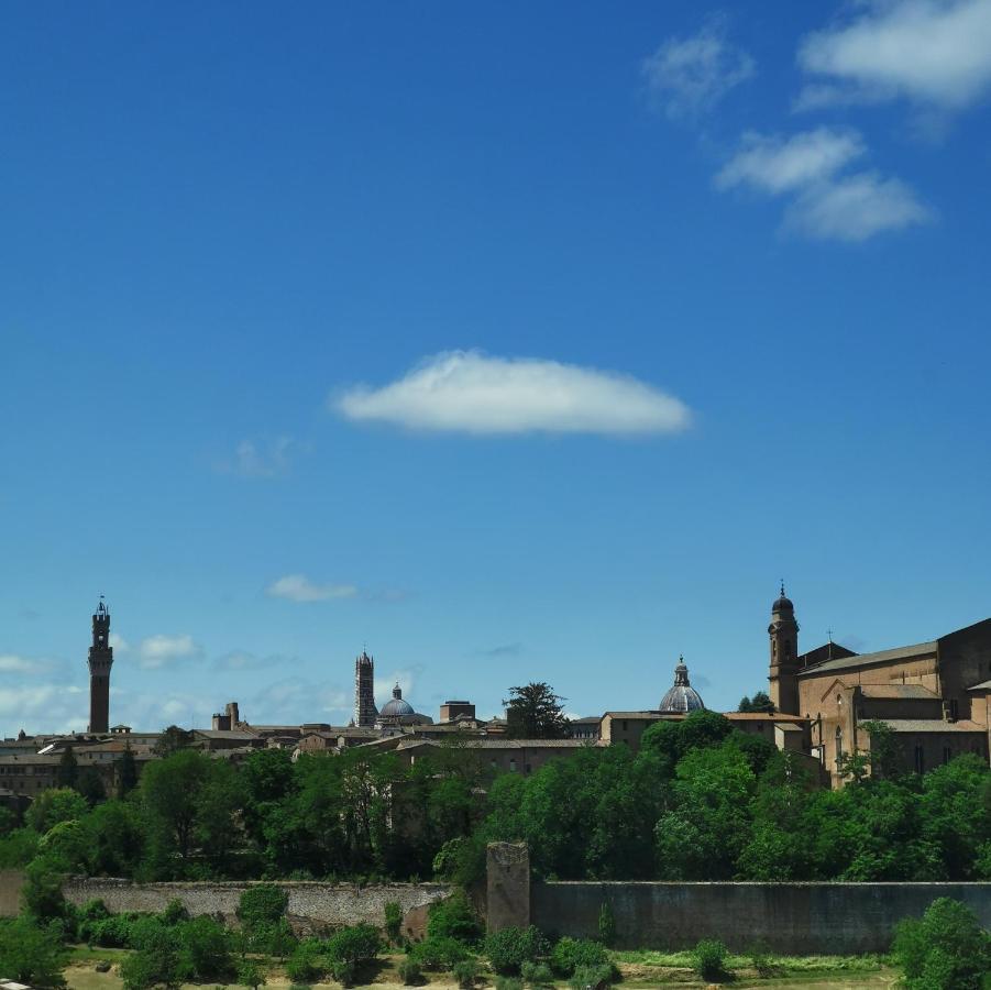 Affaccio Su Siena,Vicino Al Centro, Con Garage Apartment Bagian luar foto